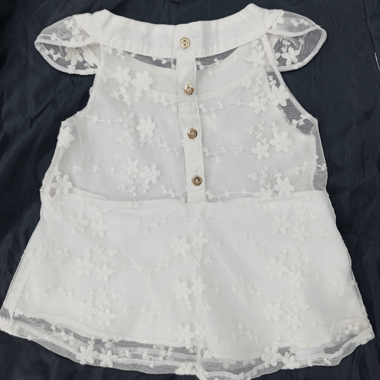 Blusinha com Renda - Detalhes Encantadores para Festas!